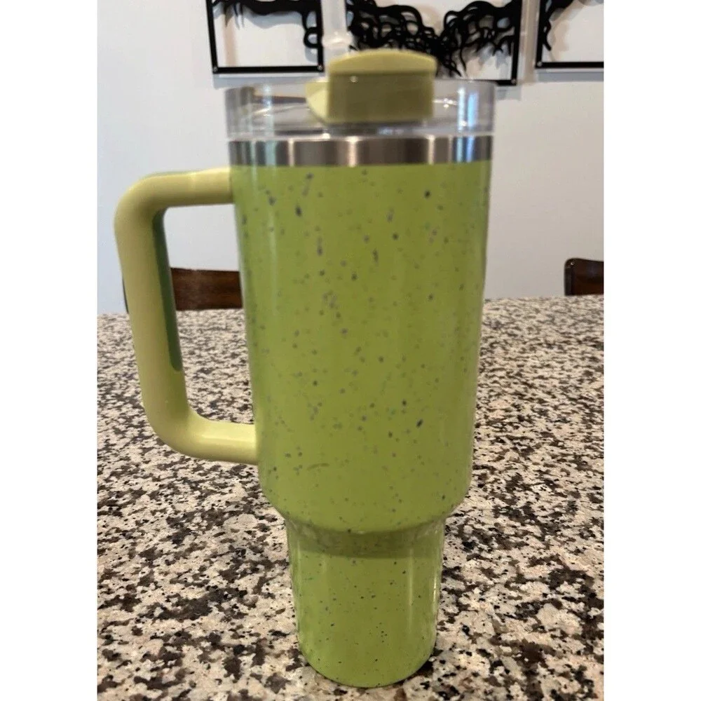 Stanley Speckled Green Insulated Tumbler W/ Handle Straw Drink Through Lid 40oz